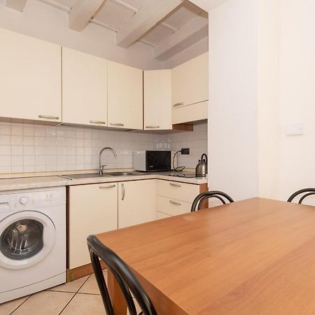 ברשה Appartamento Bilocale 1 Piazza Vittoria - Affitti Brevi Italia מראה חיצוני תמונה